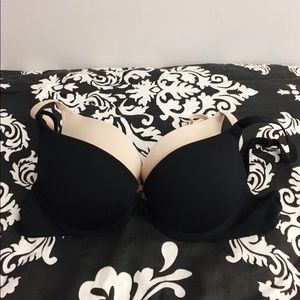 “LIMITED OFFER!!!!!” PINK push up bra bundle